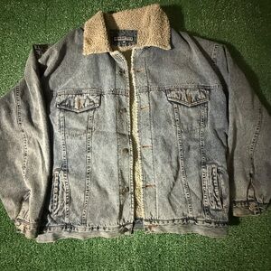 Wrangler Blue Denim Jacket with Cream Lining
